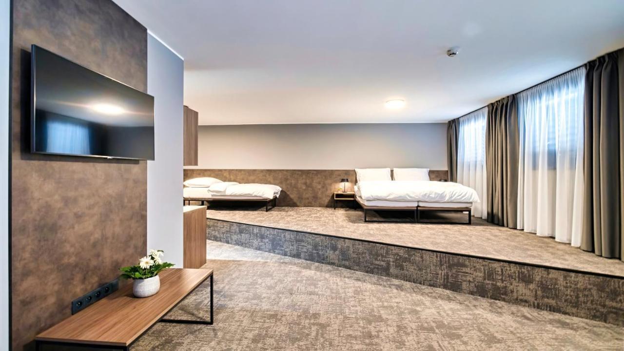 אולומוץ Aba Apartments מראה חיצוני תמונה