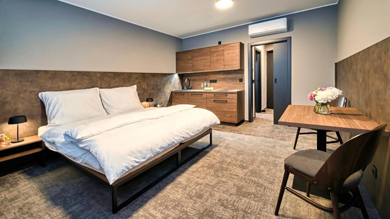 אולומוץ Aba Apartments מראה חיצוני תמונה